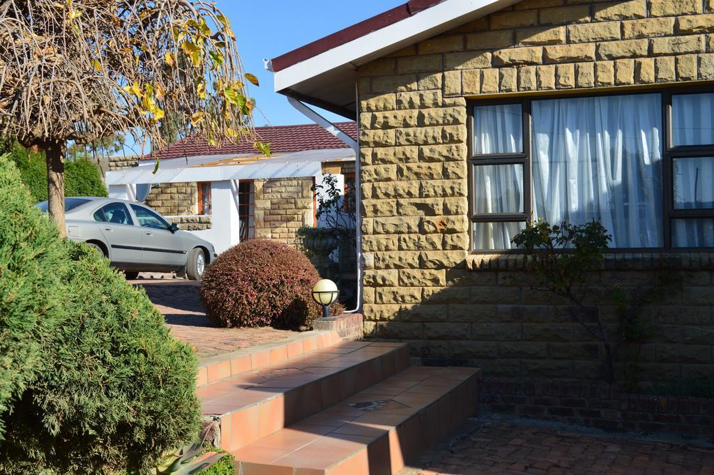 Guesthouse Seilatsatsi Maseru Ngoại thất bức ảnh